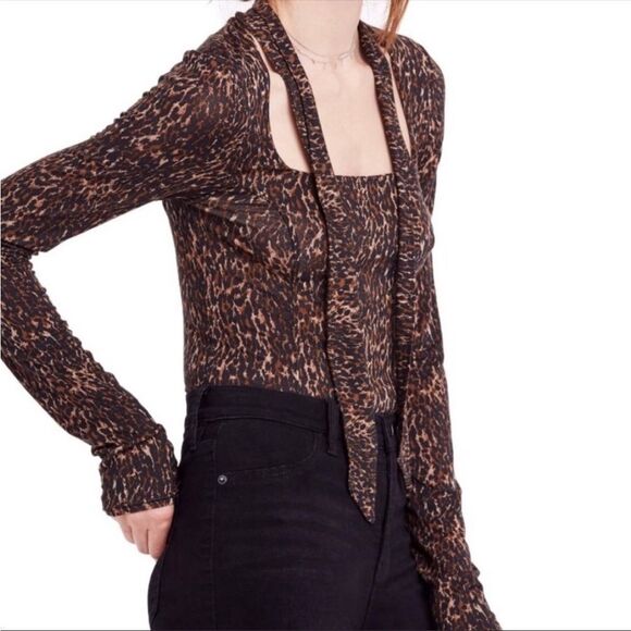 Free People Women’s Wild Thing Leopard Print Brown/Black Square Neck with Tie S - Picture 2 of 8